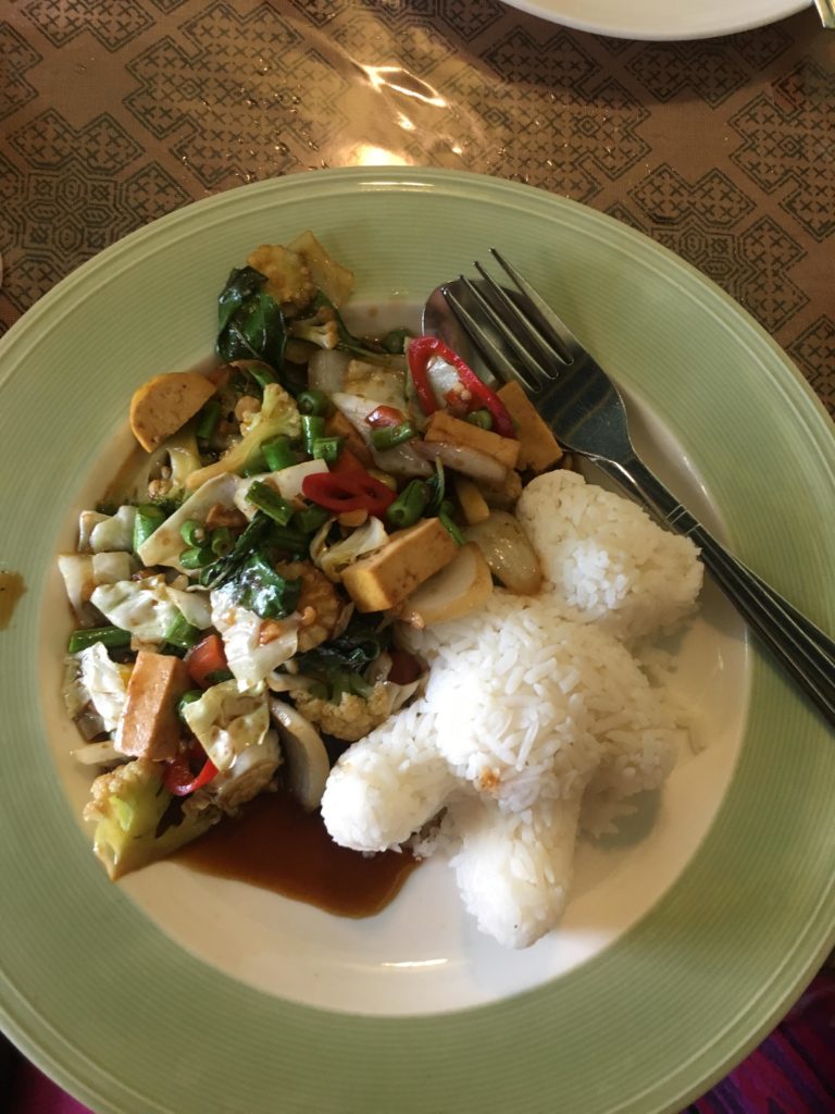 Tofu & Vegetables in Spicy Basic (Krapow) Sauce with RIce