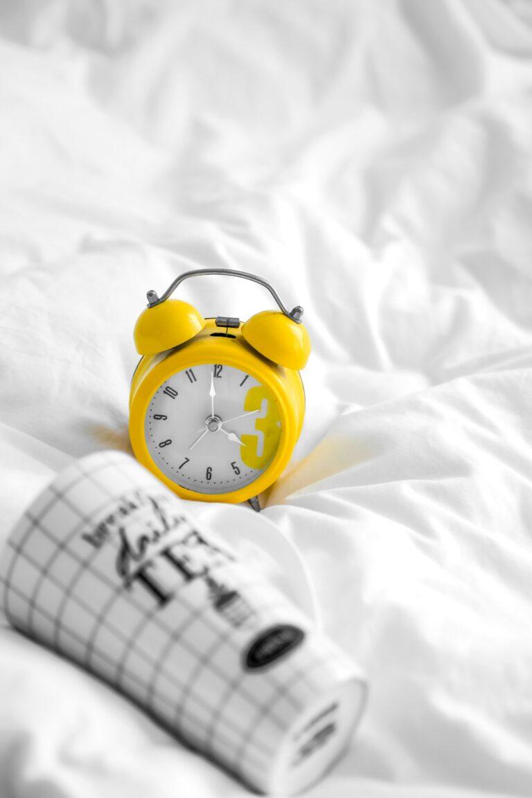 How To Build Realistic (Super) Early Morning Routines